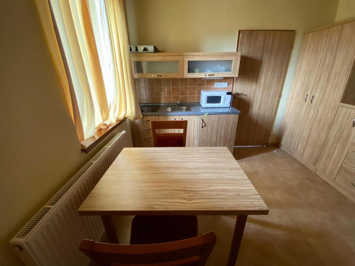 Apartment F - Svobodenka *